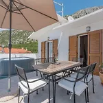 Panoramico Apartment, Private Jacuzzi *