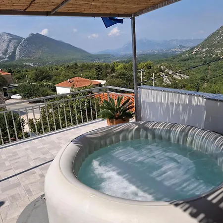 Διαμέρισμα Panoramico Apartment, Private Jacuzzi