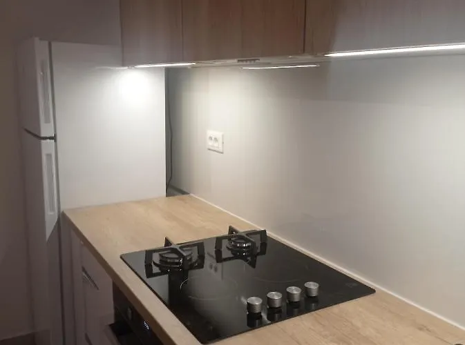شقة Panoramico Apartment, Private Jacuzzi بريلا