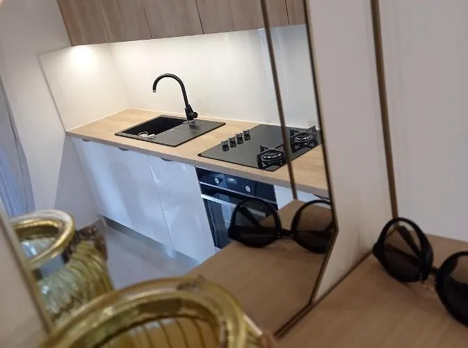 Panoramico Apartment, Private Jacuzzi بريلا