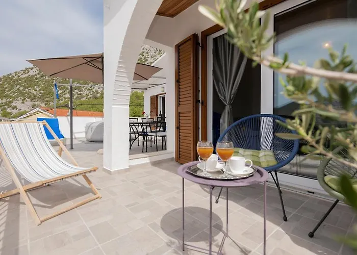 Panoramico Apartment, Private Jacuzzi شقة *