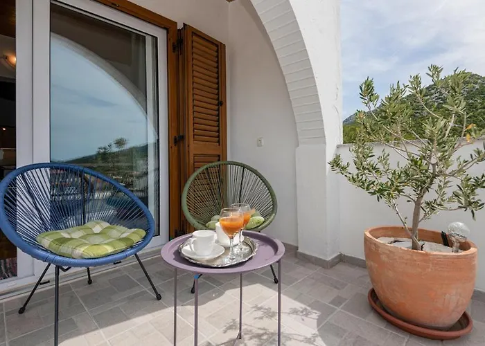 Panoramico Apartment, Private Jacuzzi *