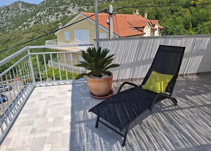 شقة Panoramico Apartment, Private Jacuzzi *