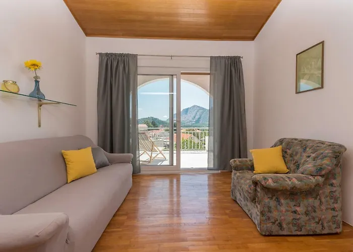 Panoramico Apartment, Private Jacuzzi شقة