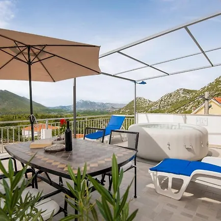 Panoramico Apartment, Private Jacuzzi